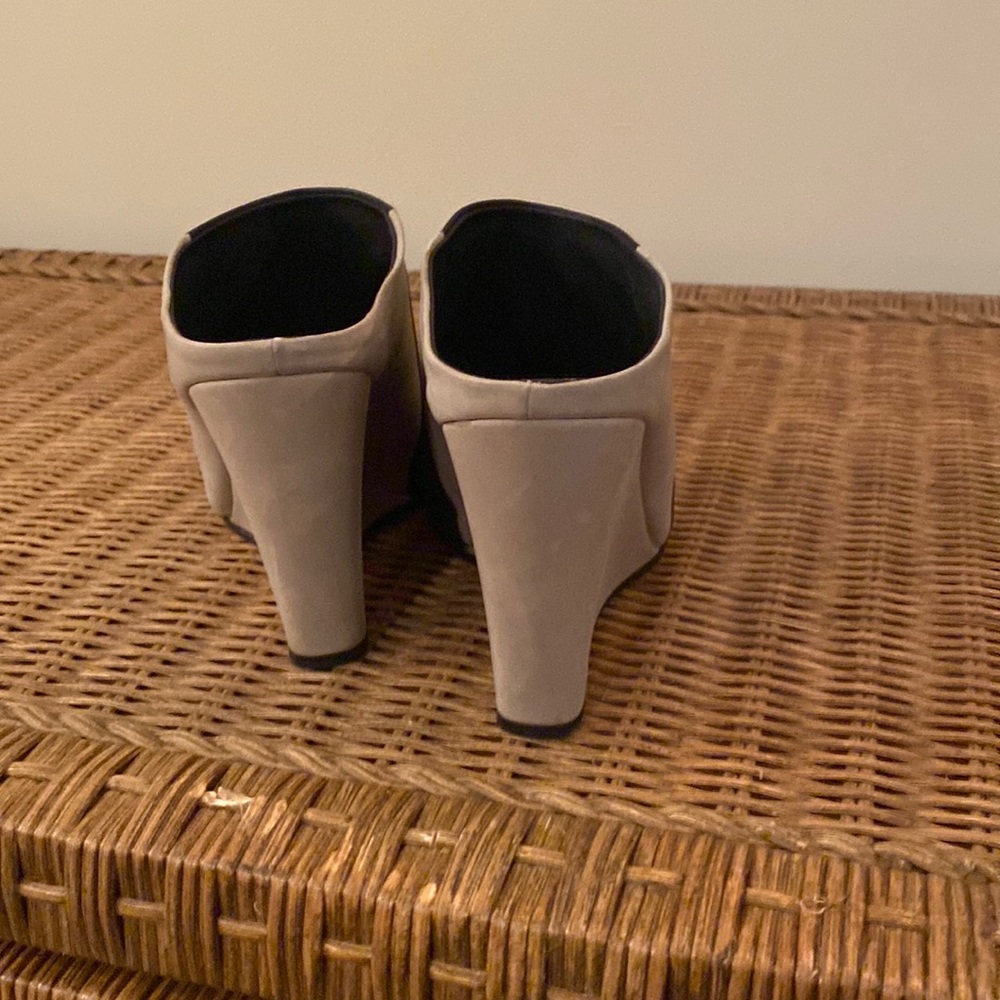 Vince Wedge - image 2